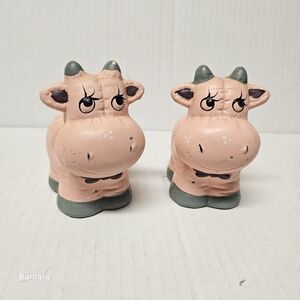 Vintage Pink Ceramic Pig Salt & Pepper Shaker Set